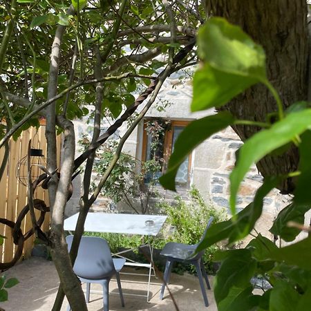 Le Pertuis Chez Fabrice Bed & Breakfast エクステリア 写真