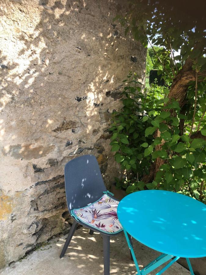 Le Pertuis Chez Fabrice Bed & Breakfast エクステリア 写真